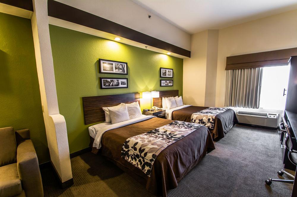 Sleep Inn & Suites Orlando International Airport Exterior photo