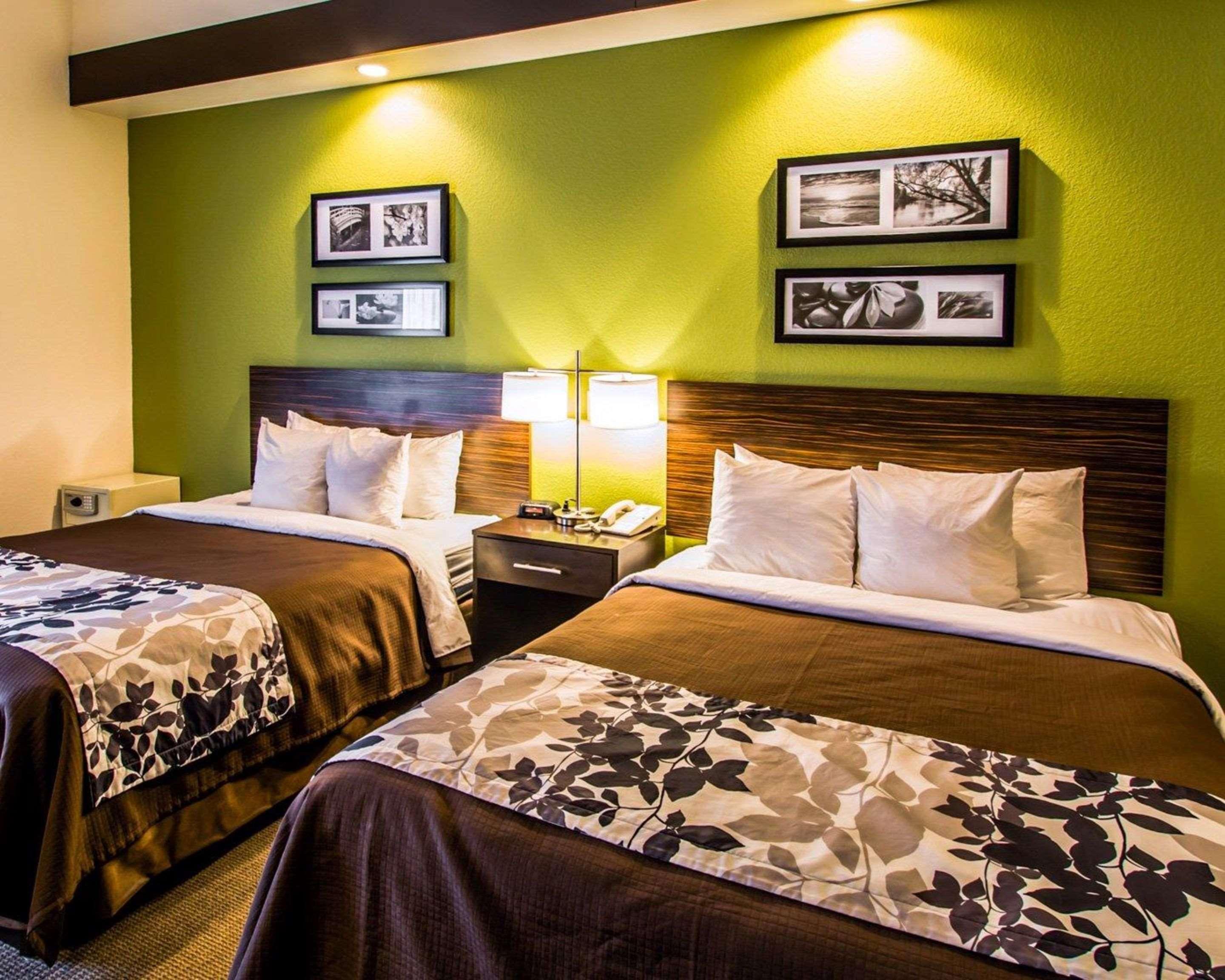 Sleep Inn & Suites Orlando International Airport Exterior photo