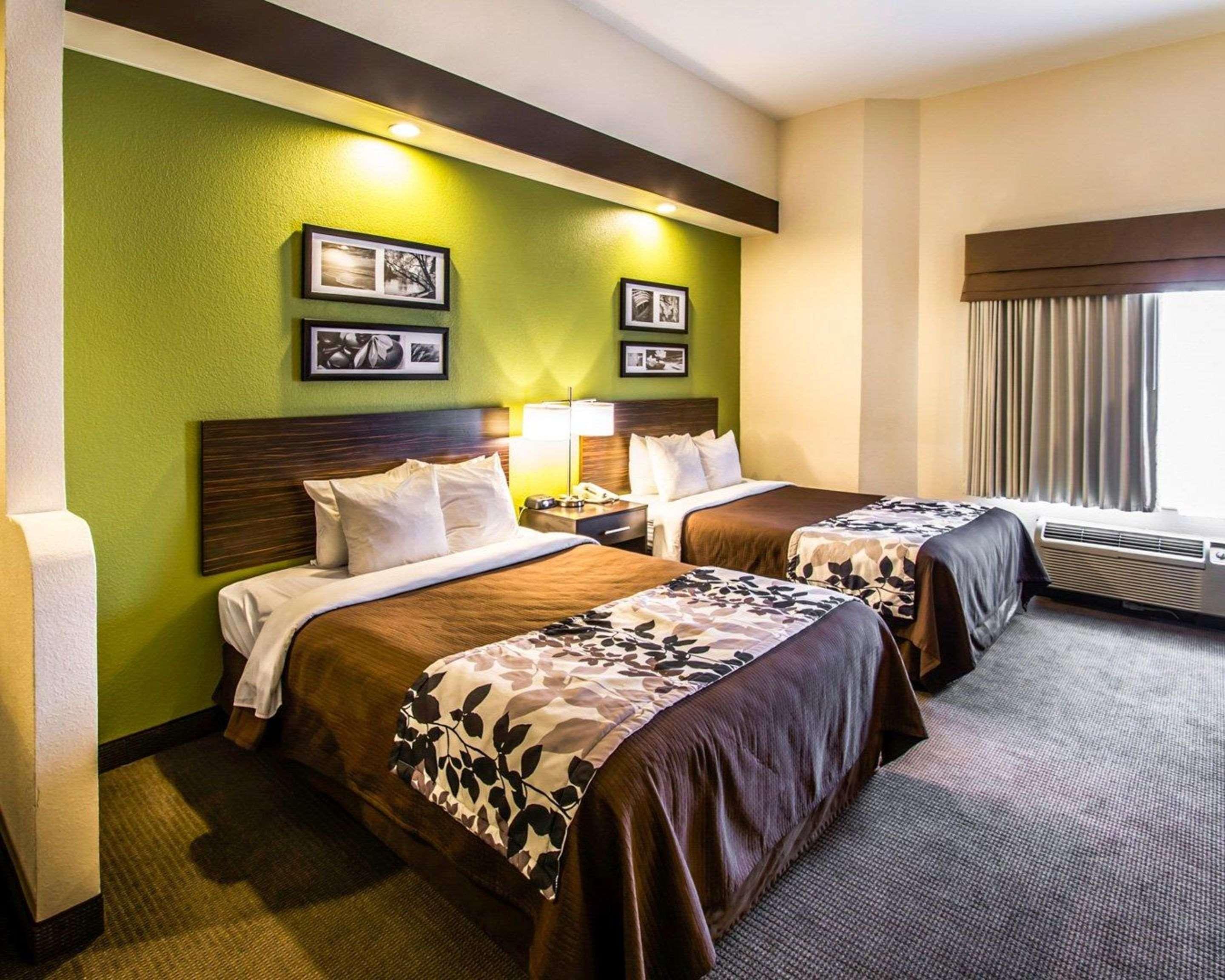 Sleep Inn & Suites Orlando International Airport Exterior photo